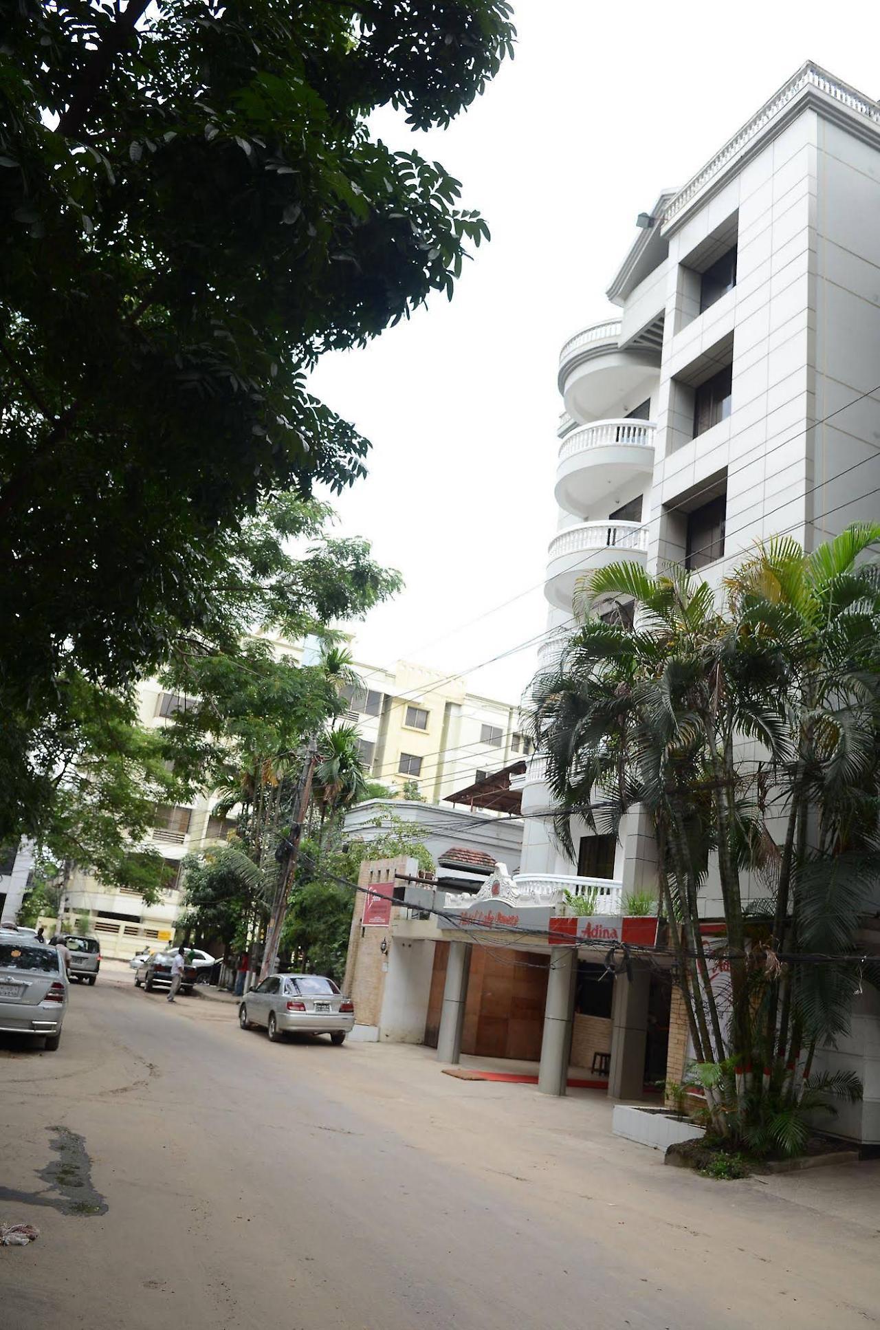 Hotel Lake Breeze Dhaka Exterior photo